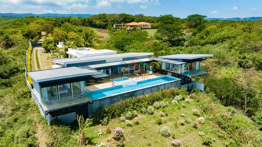 Casa de lujo en managua Nicaragua con Vista al Lago