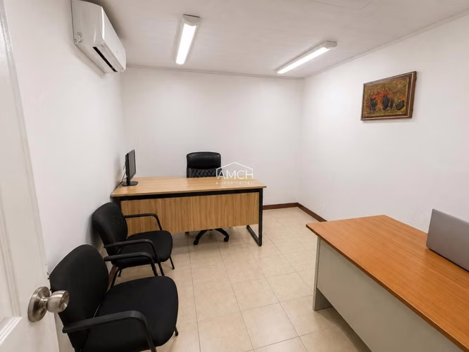 AM-Se Vende Propiedad Comercial con Bodega, Apta para Fábrica o Centro de Operaciones - Imagen 9