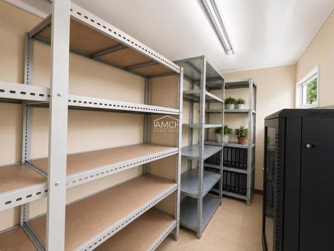 AM-Se Vende Propiedad Comercial con Bodega, Apta para Fábrica o Centro de Operaciones - Imagen 12