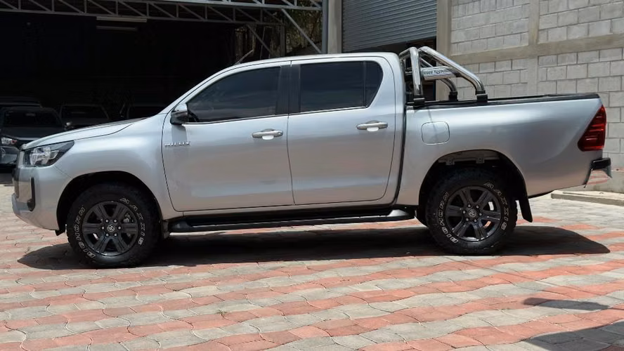 Toyota hilux - Imagen 3