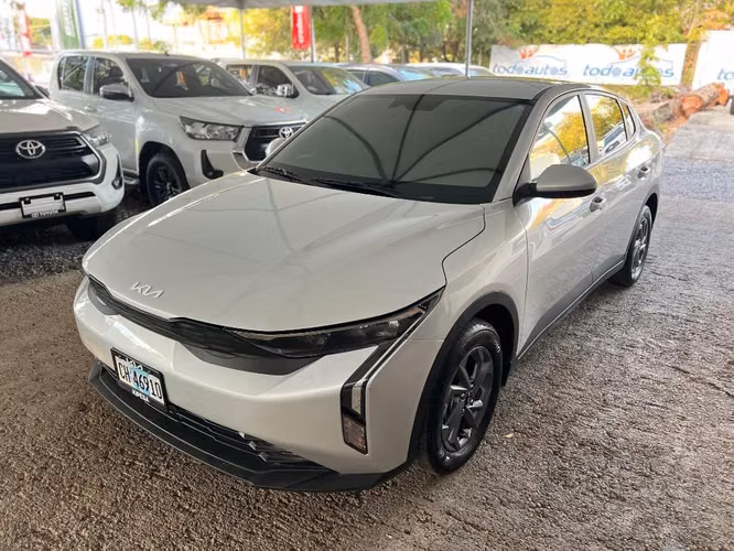 KIA K3 AÑO 2025