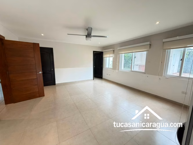 Se Renta Casa Con Piscina de 4 habitaciones + baños - Imagen 6