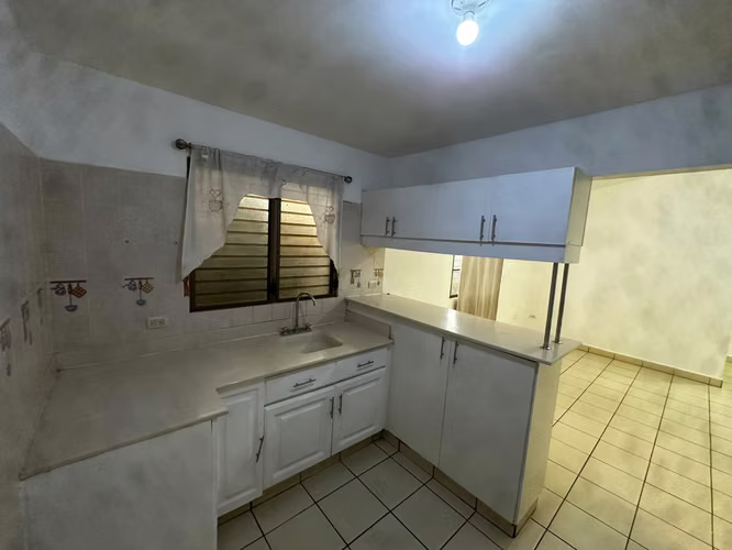 CASA EN VENTA – RESIDENCIAL VISTA DE ESQUIPULAS, MANAGUA - Imagen 11