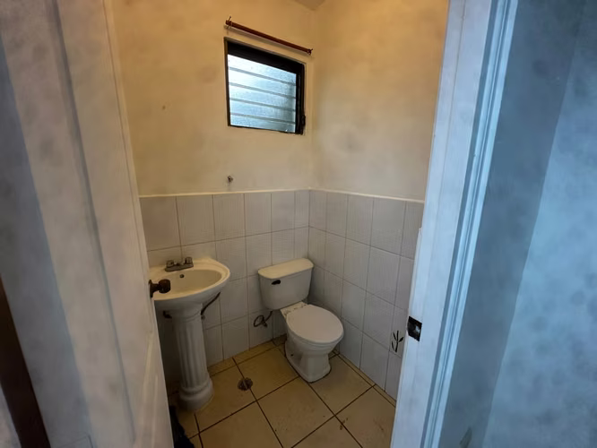 CASA EN VENTA – RESIDENCIAL VISTA DE ESQUIPULAS, MANAGUA - Imagen 12