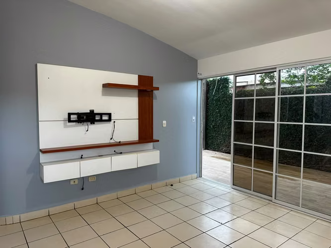 CASA EN VENTA – RESIDENCIAL VISTA DE ESQUIPULAS, MANAGUA - Imagen 10
