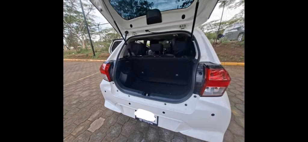 Toyota Agya 2026 Seminuevo (Solo 15,000 Km) - Imagen 4