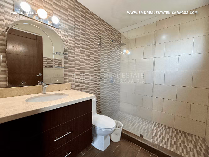 Renta ubicada en el exclusivo condominio La Estancia de Santo Domingo KG - Imagen 4