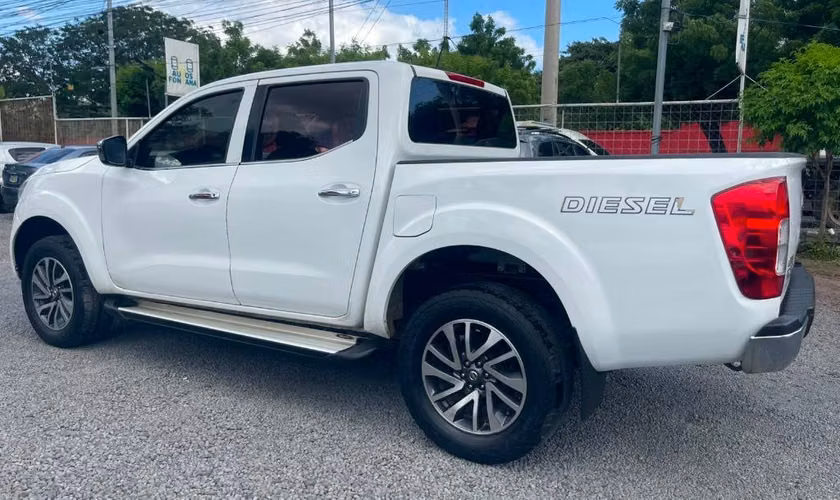 NISSAN FRONTIER NP300 XE  2017 MECÁNICA - Imagen 4