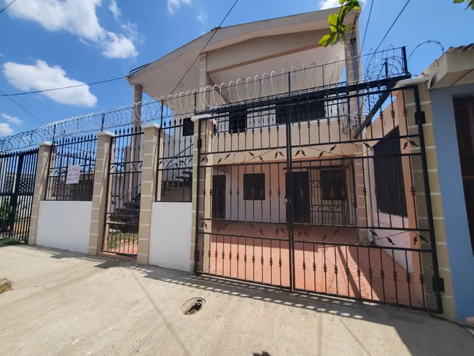 DG-Vendo casa en Rubenia - Imagen 16