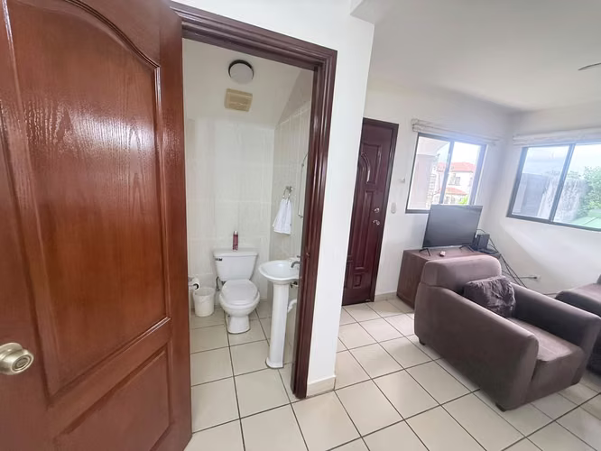 FH | En Renta Casa Amoblada | Condominio cerca de Galerías, Santo Domingo - Imagen 15