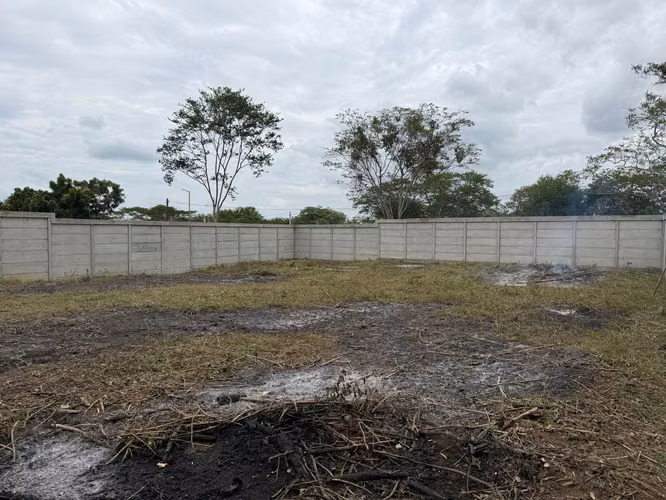 VENTA DE LOTE DE TERRENO CERRADO EN LOS MADRIGALES,CAMINO A MILLENIUN, VERACRUZ. JO - Imagen 10