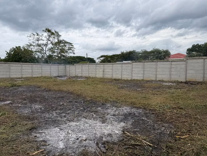 VENTA DE LOTE DE TERRENO CERRADO EN LOS MADRIGALES,CAMINO A MILLENIUN, VERACRUZ. JO - Imagen 9