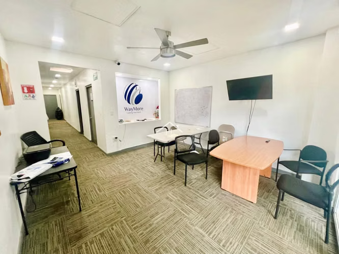 LL - Se Renta Oficina de 160 m² en Carretera Masaya