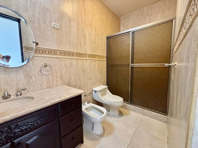 FP- Vendo casa en Santo Domingo - Imagen 6