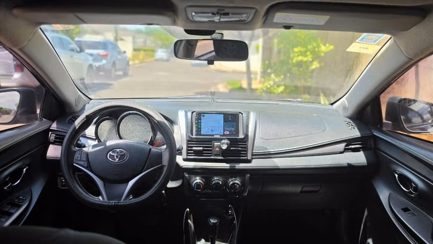 Toyota Yaris 2016