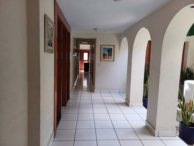 En renta casa para vivienda o negocio sector Plaza  España - Imagen 3
