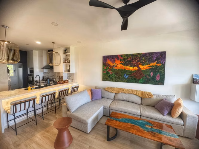 Modern Oceanfront Renovated Condo at Rio Dulce   Luxury Living in Hacienda Iguana - Imagen 4