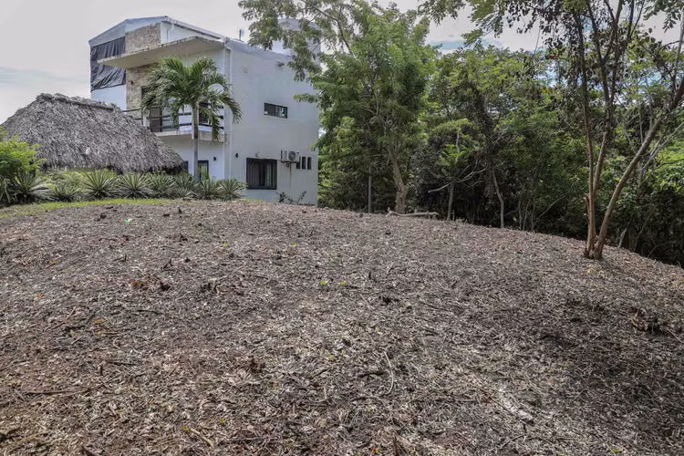 Prime 1 3 Acre Lot in Popoyo with View - Imagen 2