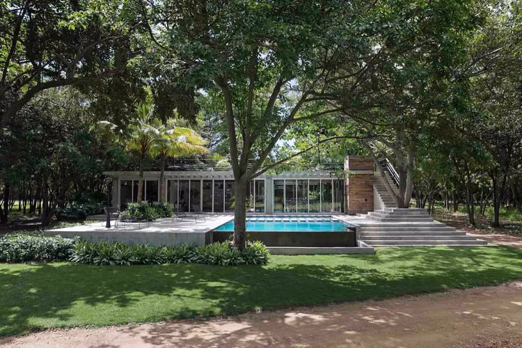 Casa Teka in the Hacienda Iguana community, Tola, Nicaragua