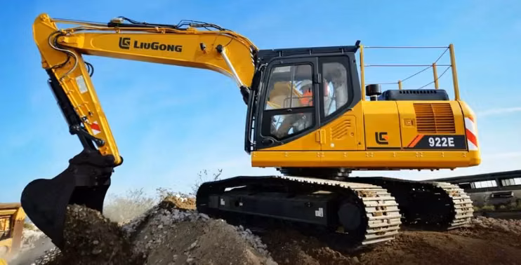 OPERADOR DE EXCAVADORA