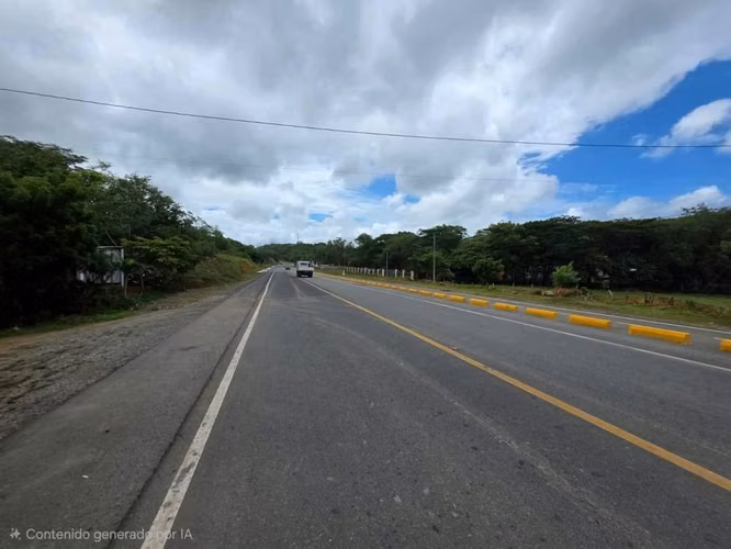 Terreno en venta a orilla de la Costanera en San Juan del Sur ml