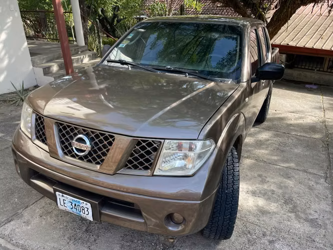 2014 Nissan Navara 4x4 Diesel