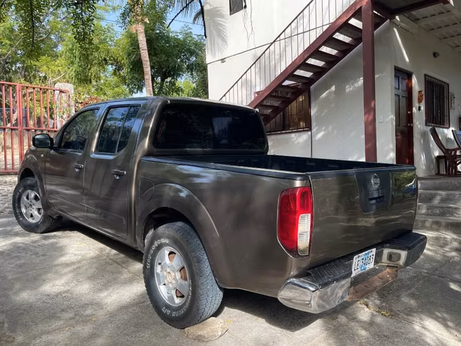 2014 Nissan Navara 4x4 Diesel