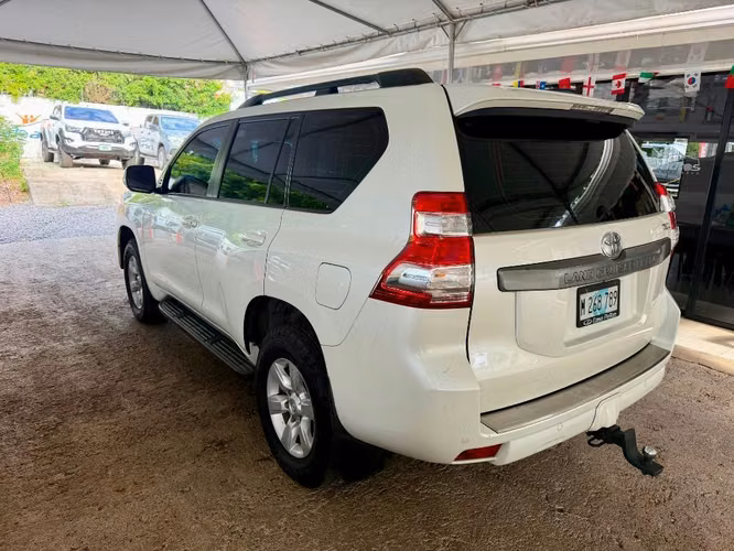 TOYOTA LAND CRUISER PRADO TXL AÑO 2017 - Imagen 3