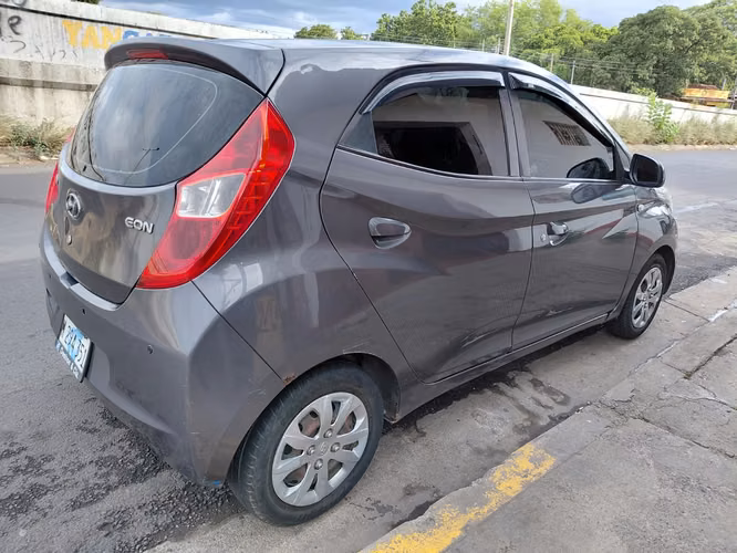 Hyundai Eon  ***  2018 - Imagen 4