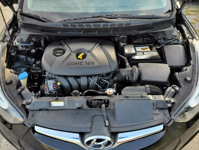 HYUNDAI ELANTRA 2015 GLS - Imagen 8