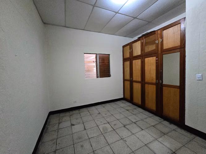 MF Se vende acogedora casa en Villa Libertad - Imagen 6
