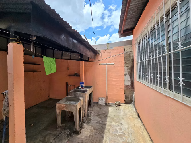 MF Se vende acogedora casa en Villa Libertad - Imagen 15