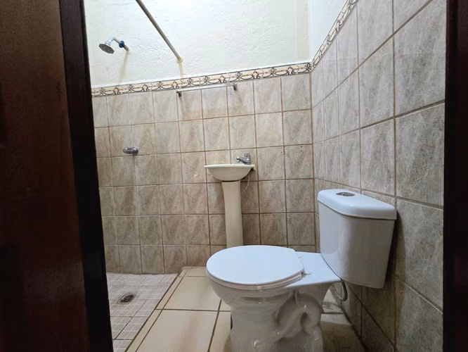 MF Se vende acogedora casa en Villa Libertad - Imagen 8