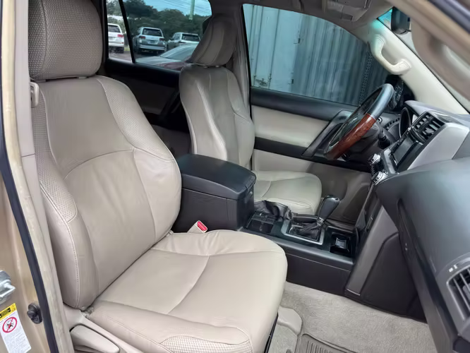 Toyota Land Cruiser año 2011 - Imagen 13