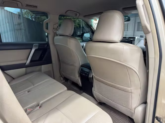 Toyota Land Cruiser año 2011 - Imagen 10