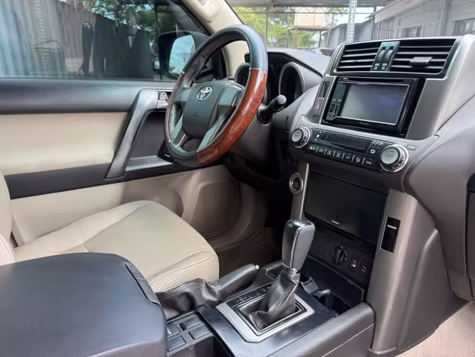 Toyota Land Cruiser año 2011 - Imagen 15