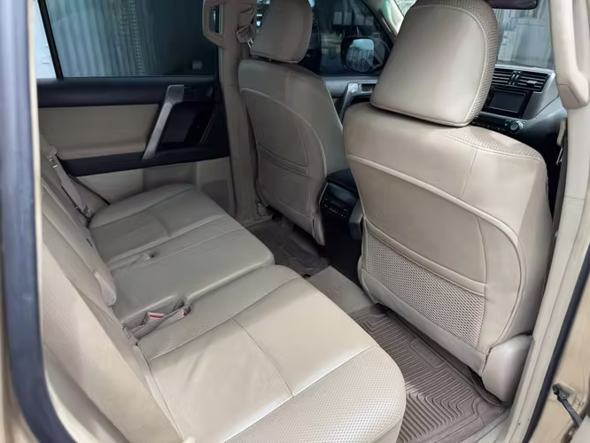 Toyota Land Cruiser año 2011 - Imagen 9