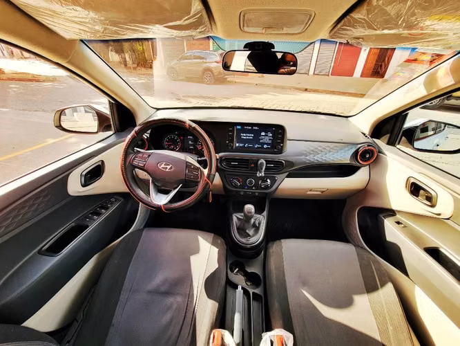  HYUNDAI GRAND i10 SEDÁN 2024 – BLANCO