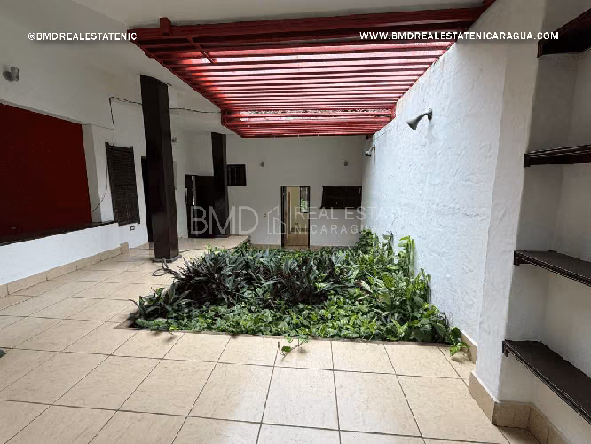 Hermosa casa en renta ubicada en la exclusiva zona de Las Colinas 5283 - Imagen 9