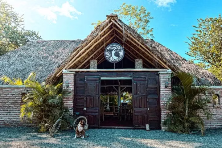 Turnkey Surf Lodge   Monoloko Popoyo Surf Lodge - Imagen 3
