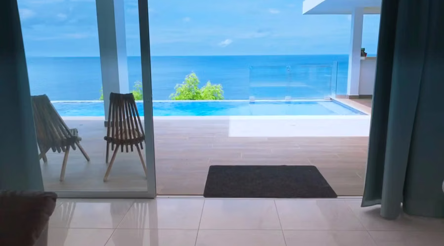 Casa Blanca A Beautiful 4 Bedroom Home with Pool and Ocean Views - Imagen 4