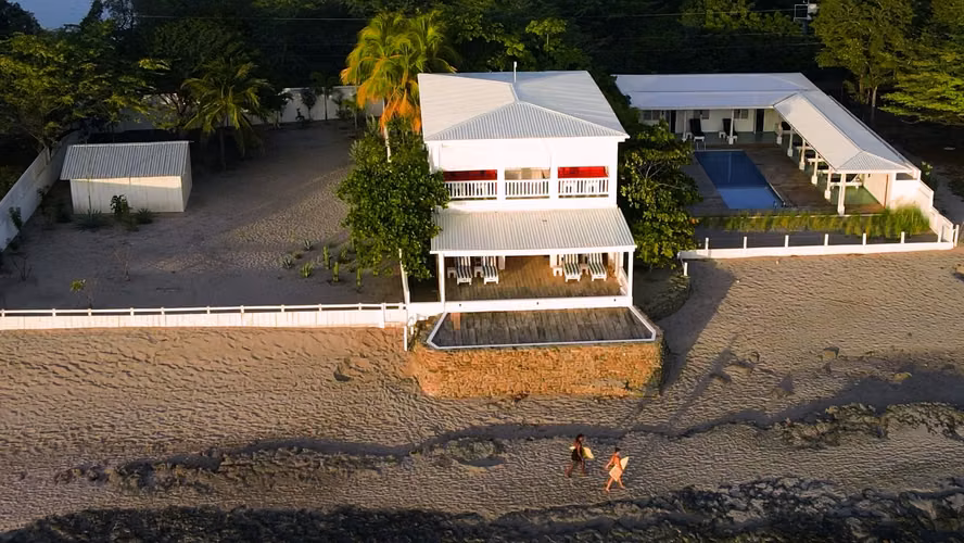 Oceanfront Home in Playa Popoyo, Nicaragua - Imagen 2