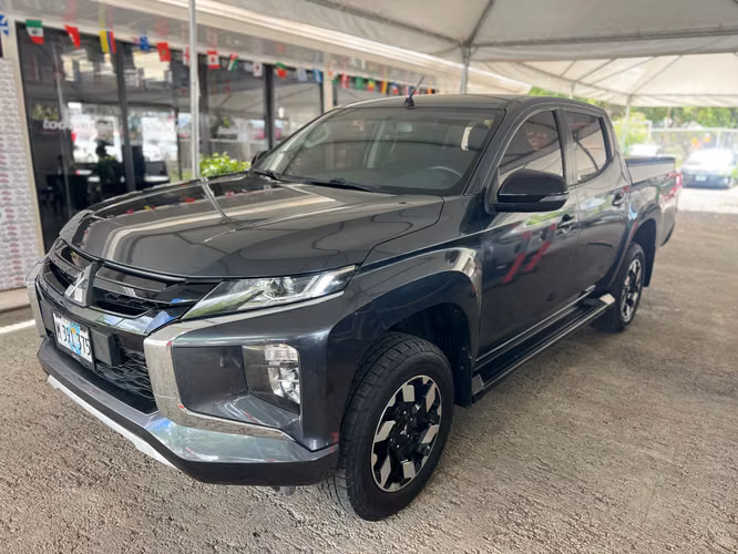 MITSUBISHI L200 SPORTERO AÑO 2024