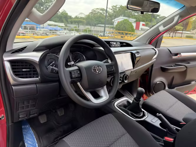 HILUX 2027 NUEVA DE PAQUETE  - Imagen 6