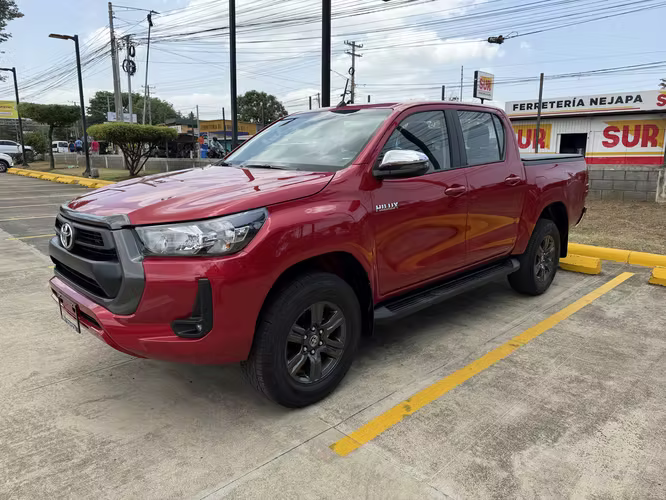 HILUX 2027 NUEVA DE PAQUETE  - Imagen 2