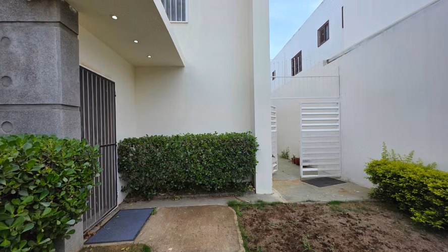 RENTA EN VILLA FONTANA  - Imagen 9
