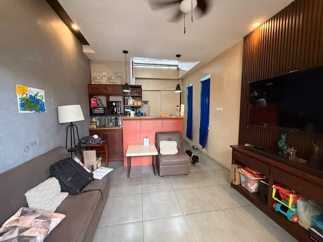 Casa Esquinera en Venta en Bosques de Bolonia | 9 Habitaciones | US$135,000 - Imagen 4