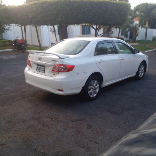 Corolla automático 2013 - Imagen 7