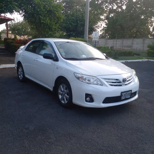 Corolla automático 2013 - Imagen 3