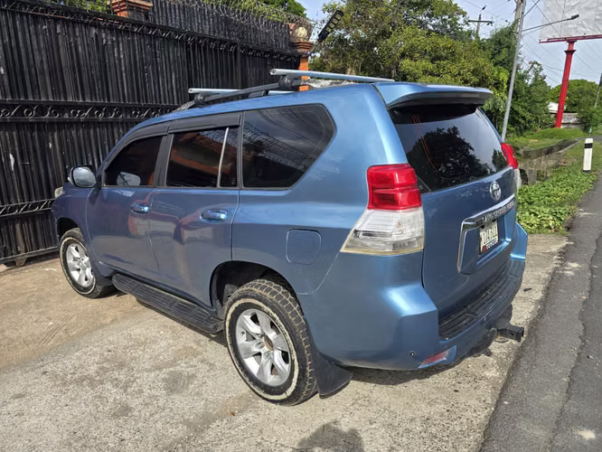 Toyota Prado TXL 5L  - Imagen 3